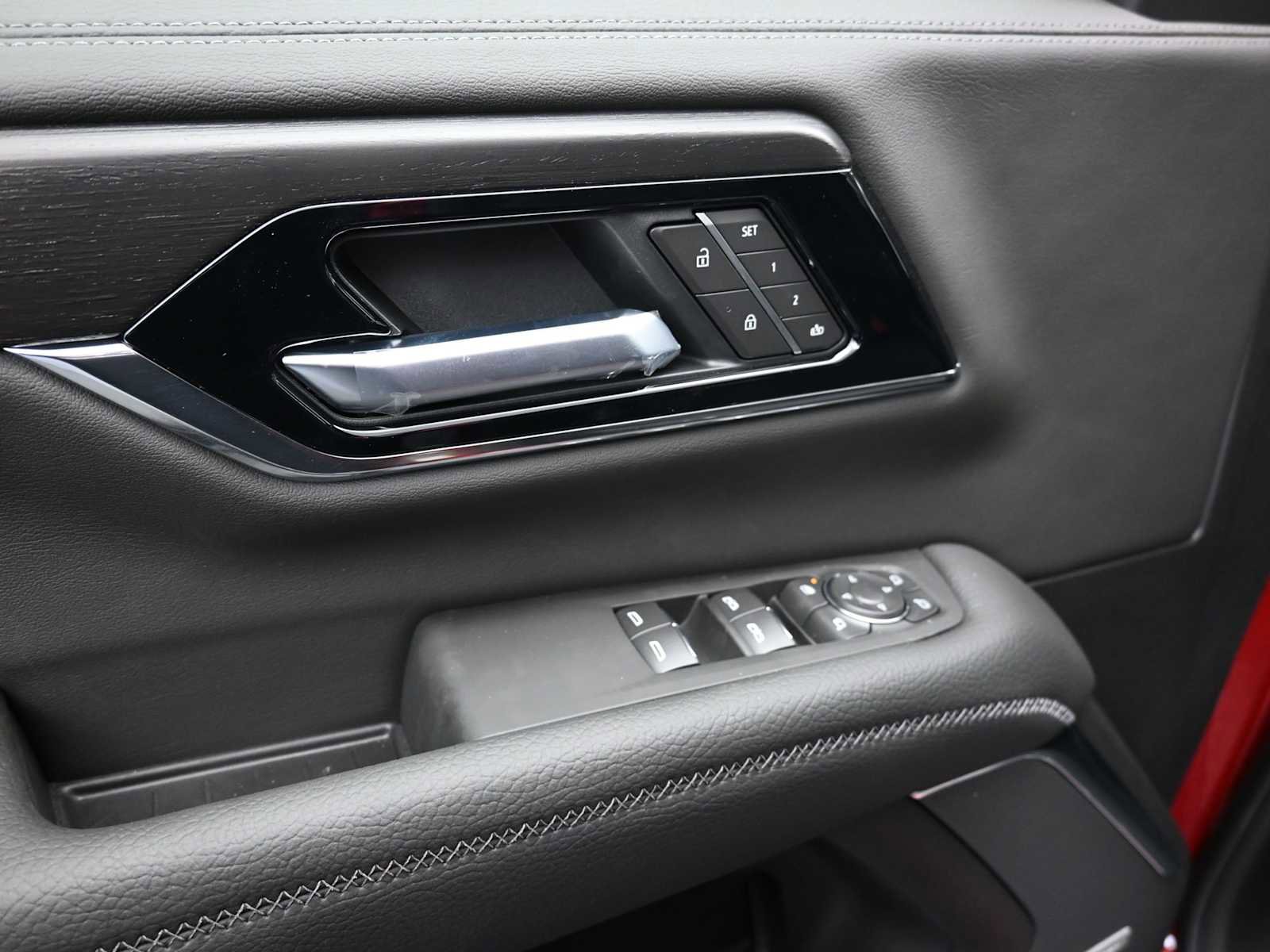 New 2026 GMC Yukon XL Denali image 9