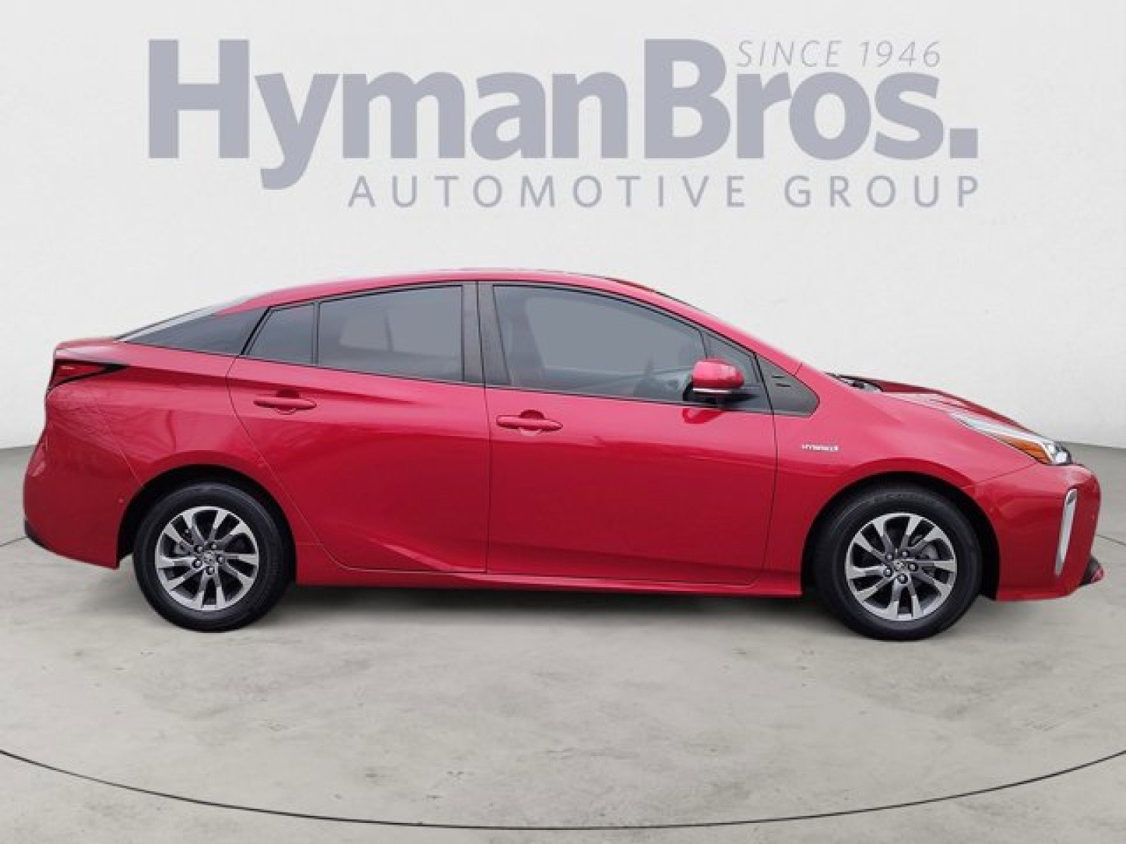 Used 2022 Toyota Prius Limited w/ Premium Convenience Package FWD image 2