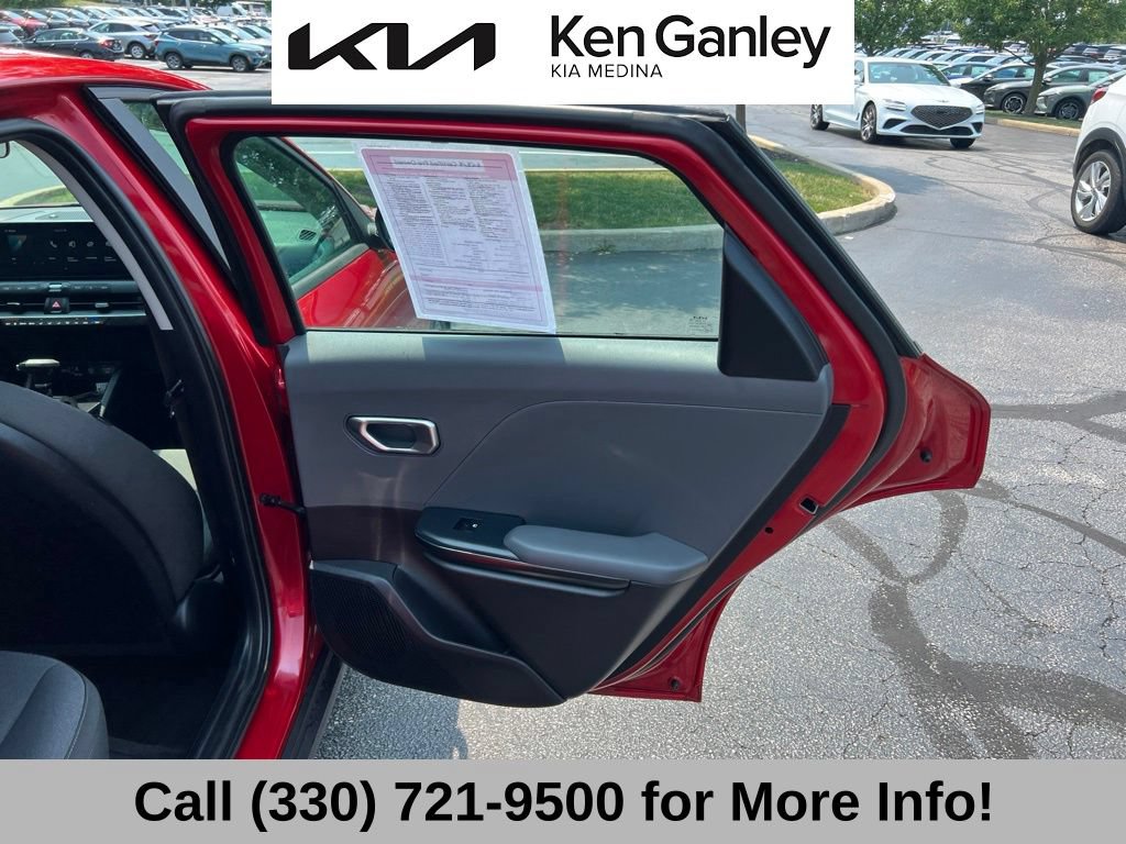 Certified 2025 Kia K4 FWD image 53