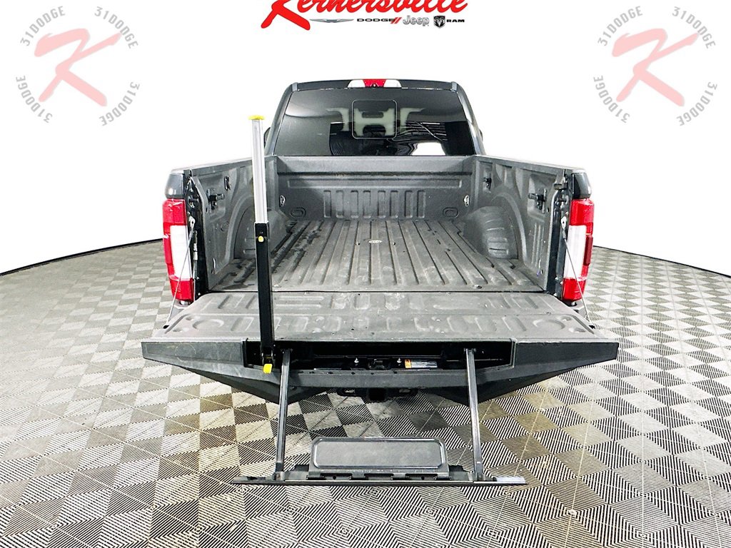 Used 2017 Ford F250 King Ranch w/ King Ranch Ultimate Package image 29