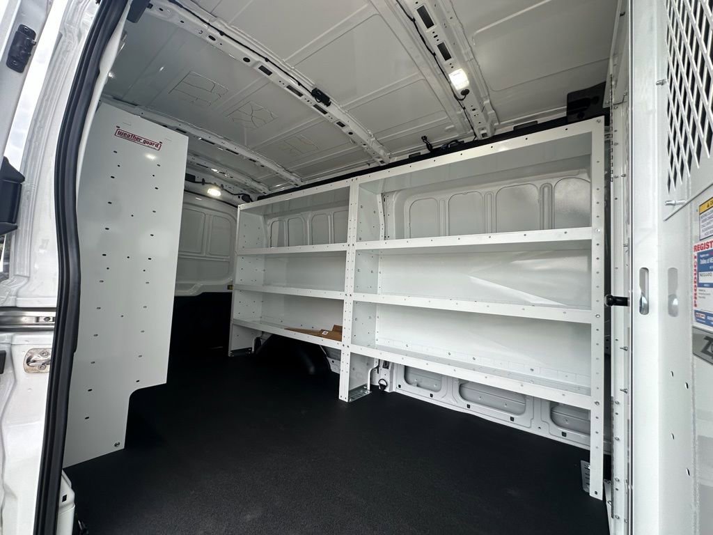 New 2026 Ford Transit 350 148 Medium Roof RWD image 21