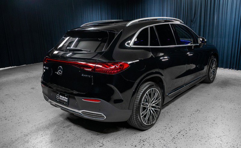 New 2026 Mercedes-Benz EQE 320 4MATIC SUV image 5
