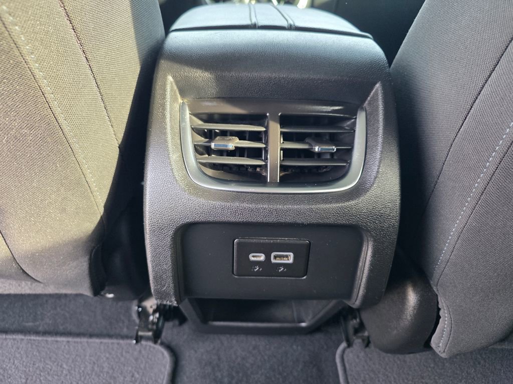 Used 2021 Chevrolet Blazer LT image 28