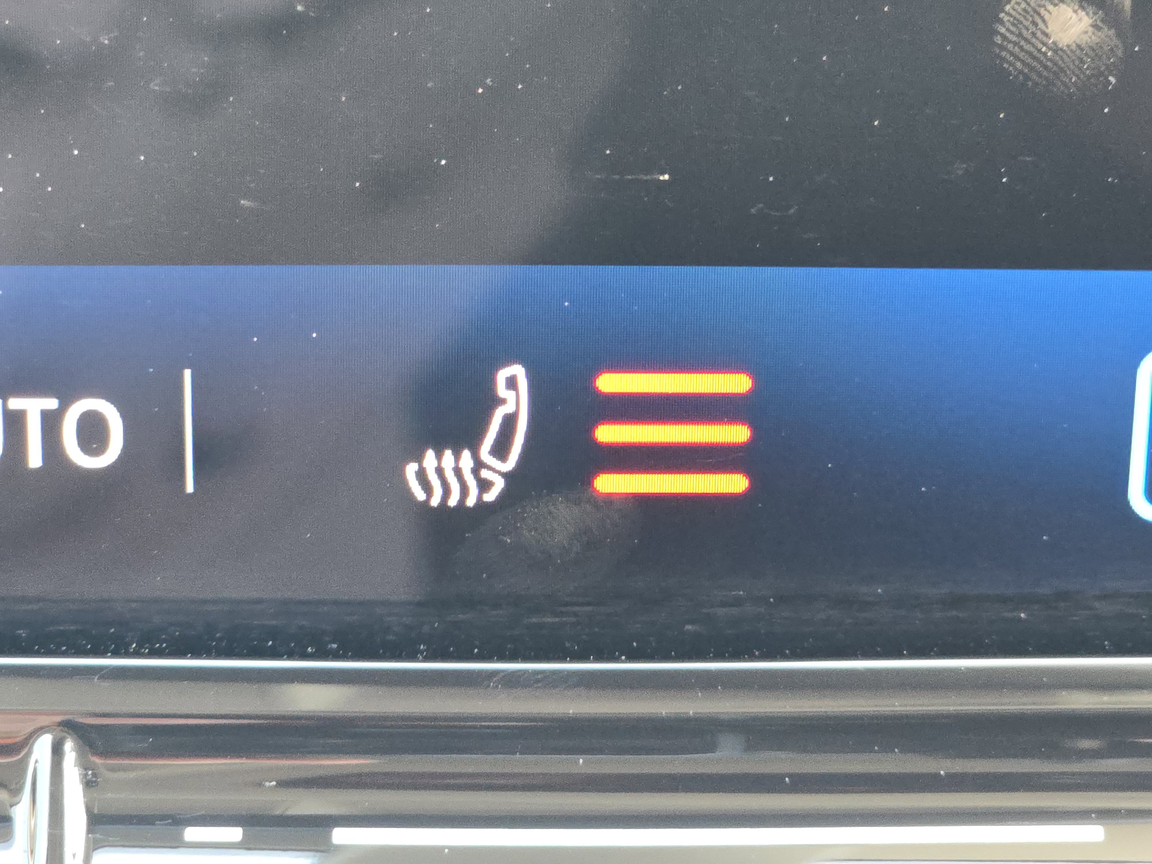 New 2025 Volkswagen Tiguan SE FWD image 10