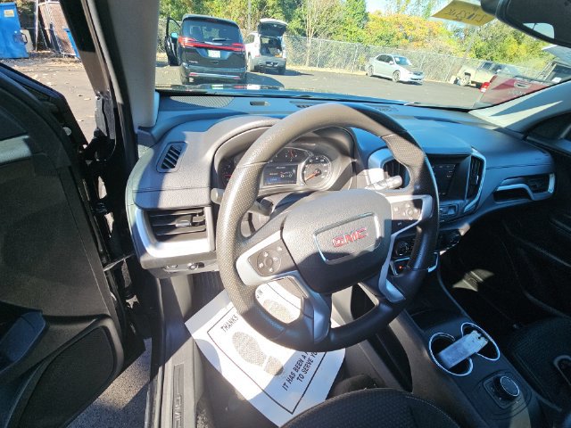 Used 2024 GMC Terrain SLE AWD/4WD image 42