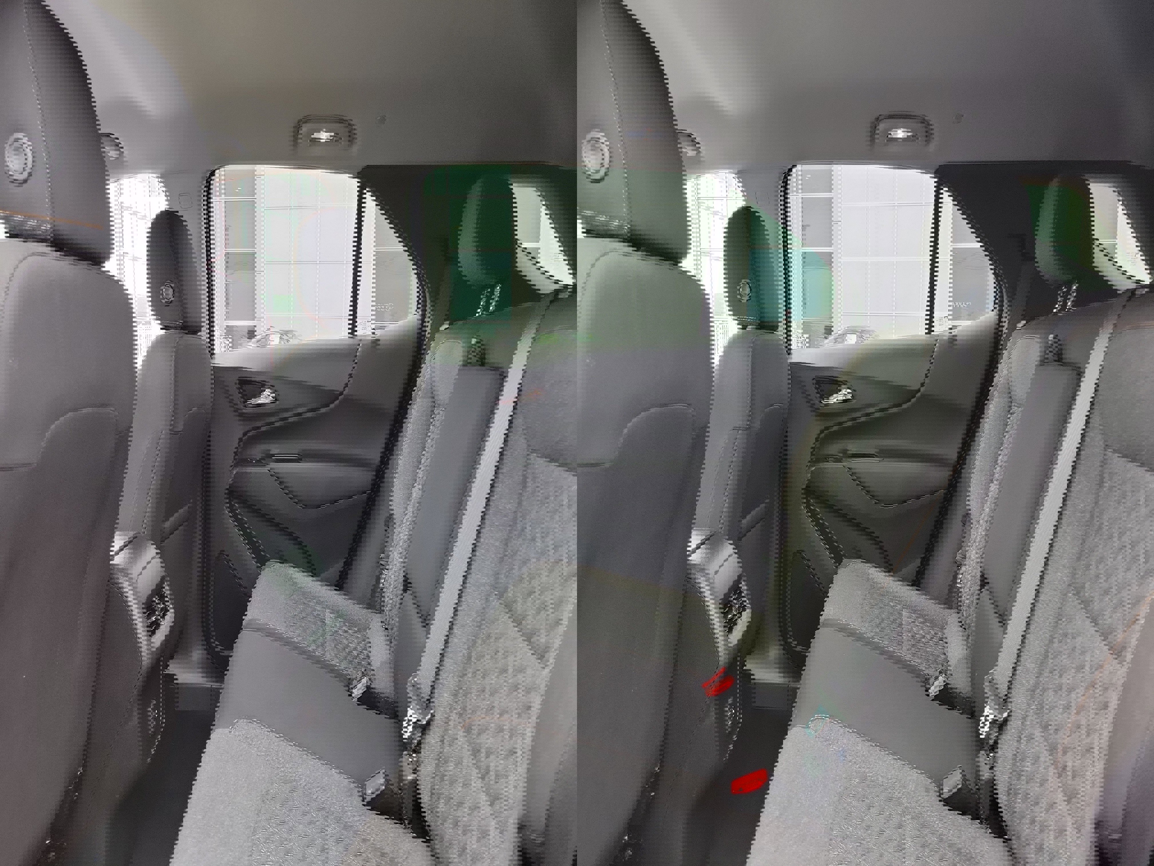 Used 2023 Chevrolet Equinox LT image 11