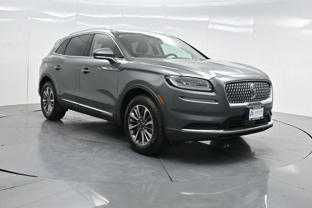 Used 2023 Lincoln Nautilus FWD w/ Premium Package image 44