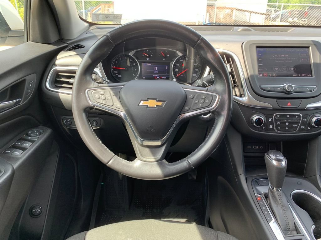 Used 2020 Chevrolet Equinox LT AWD/4WD image 17