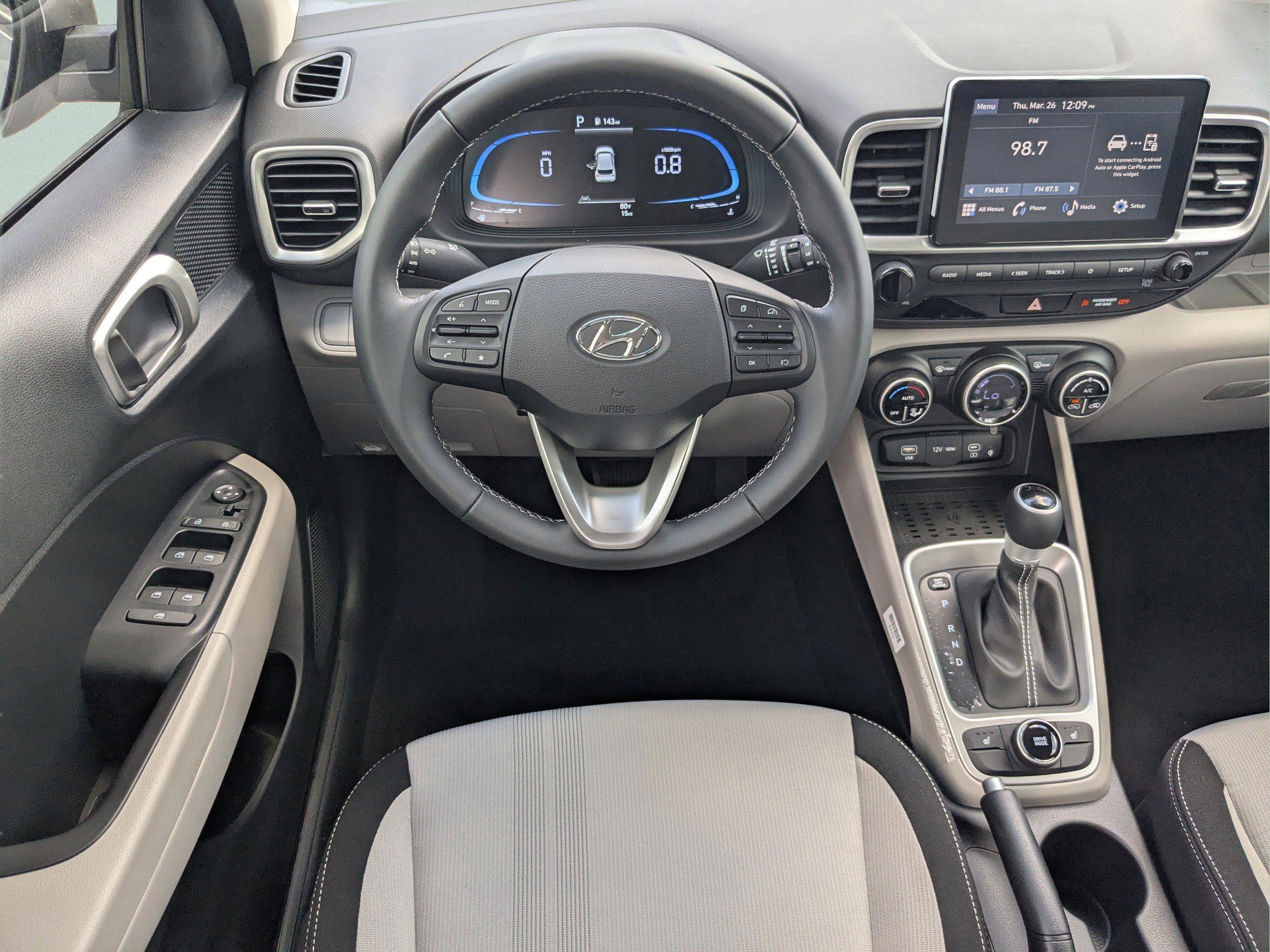 New 2026 Hyundai Venue SEL image 17