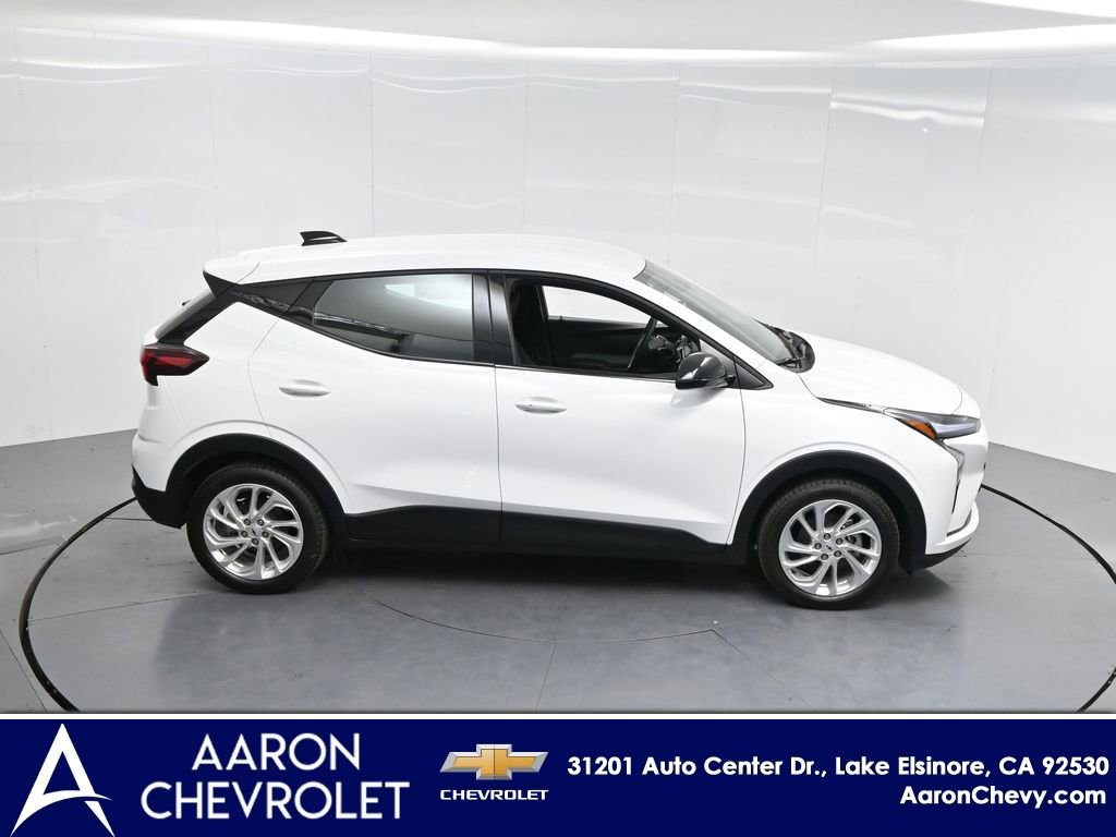 New 2027 Chevrolet Bolt LT w/ Comfort Package image 46