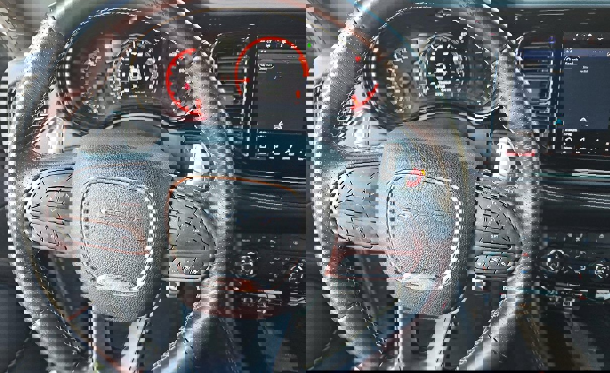 Used 2022 Dodge Durango SRT w/ Technology Group image 14