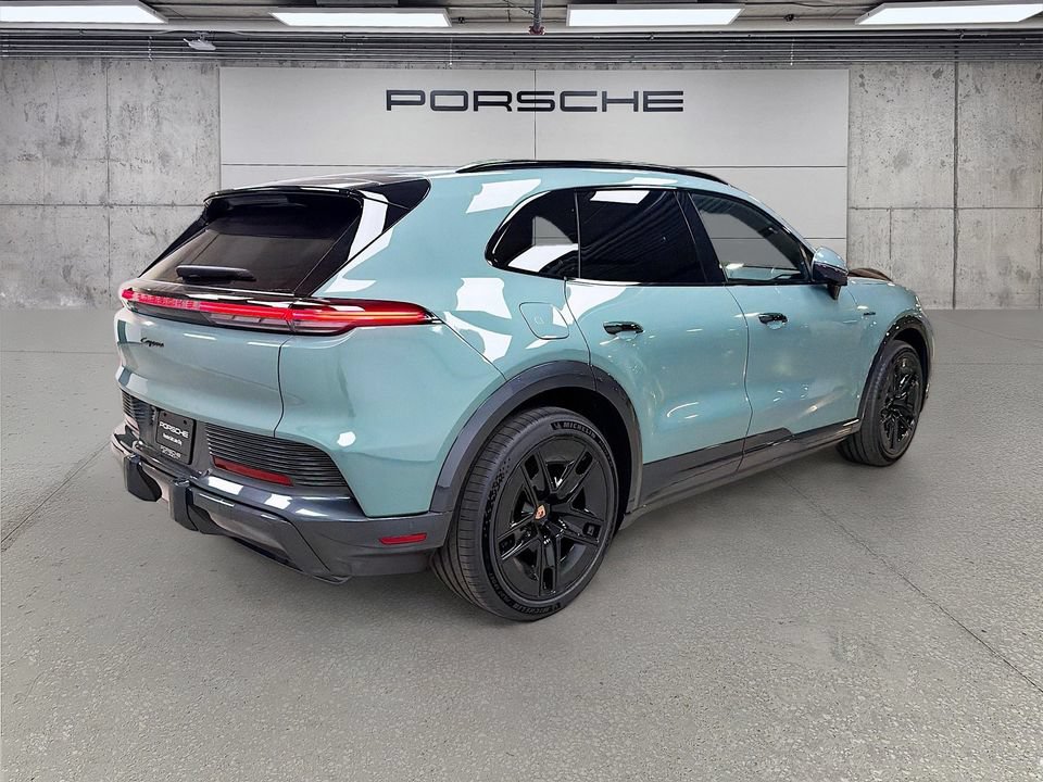 New 2026 Porsche Cayenne Electric AWD/4WD image 9