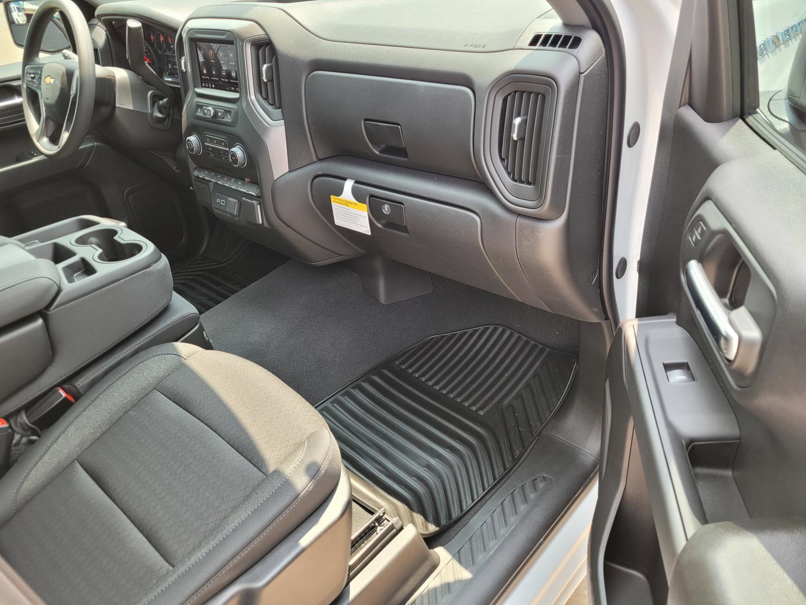 New 2026 Chevrolet Silverado 1500 Custom RWD image 6