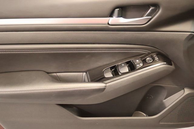 Certified 2023 Nissan Altima 2.5 SL AWD/4WD image 9