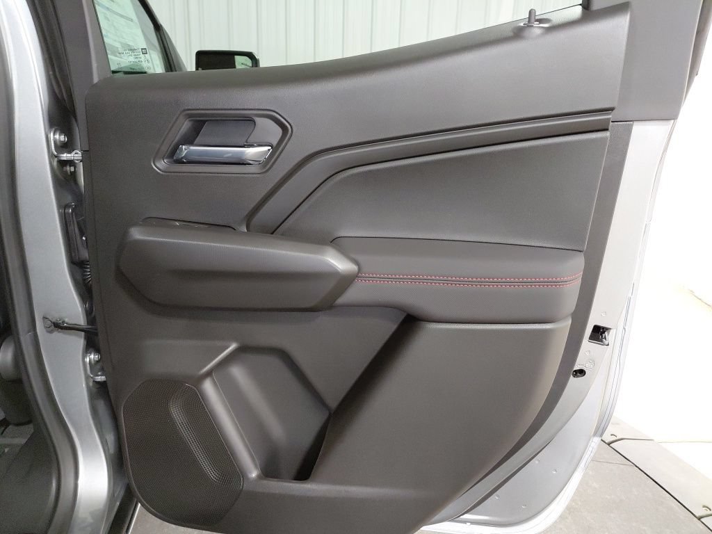 New 2026 Chevrolet Colorado Z71 w/ Technology Package AWD/4WD image 19