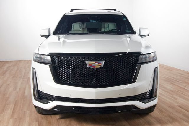 Used 2022 Cadillac Escalade Sport w/ Touring Package AWD/4WD image 2