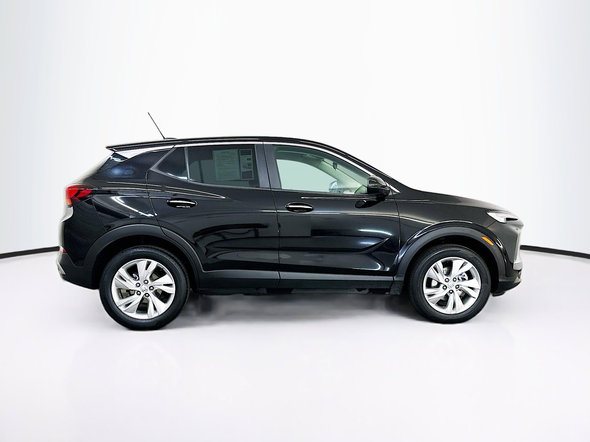 Used 2025 Buick Encore GX Preferred image 10