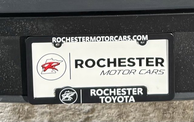 Used 2024 Toyota Prius LE image 37