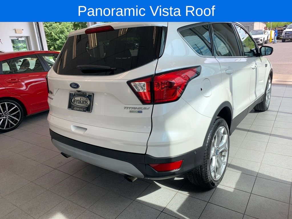 Used 2019 Ford Escape Titanium AWD/4WD image 10
