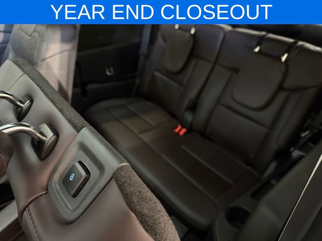 New 2025 Ford Explorer Platinum w/ Ultimate Package image 20