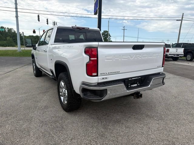 Used 2024 Chevrolet Silverado 2500 LTZ w/ LTZ Convenience Package AWD/4WD image 9