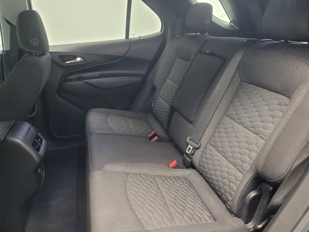 Used 2019 Chevrolet Equinox LT image 18
