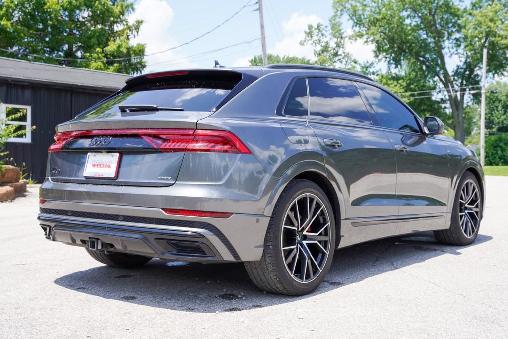Used 2020 Audi Q8 Prestige w/ Prestige Package AWD/4WD image 10