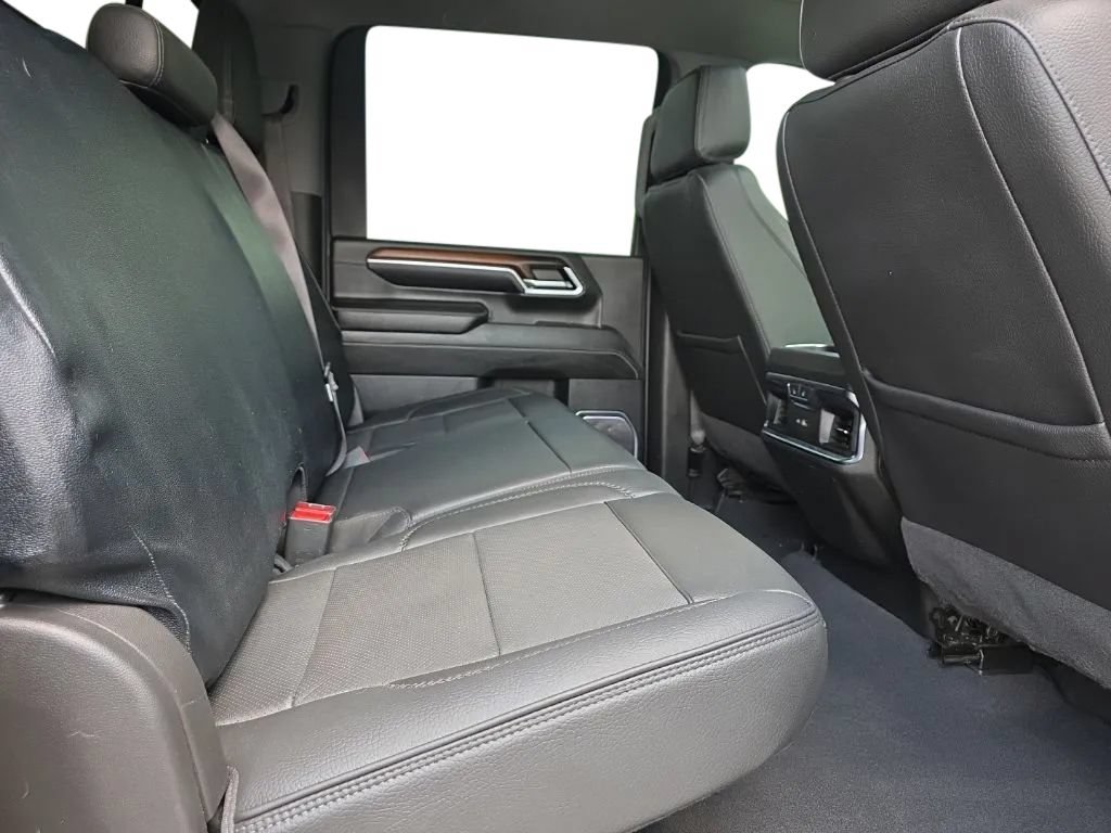 Used 2024 GMC Sierra 3500 Denali w/ Denali Reserve Package AWD/4WD image 18