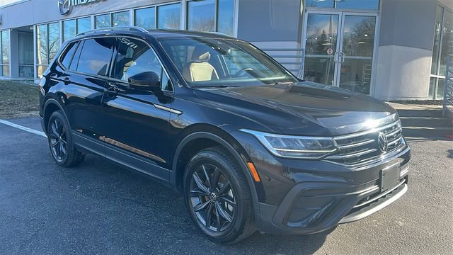 Used 2022 Volkswagen Tiguan SE image 4