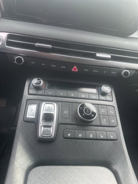 Used 2023 Hyundai Palisade Limited image 8