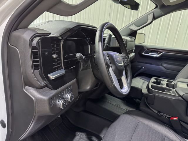 Used 2023 GMC Sierra 1500 SLE AWD/4WD image 12