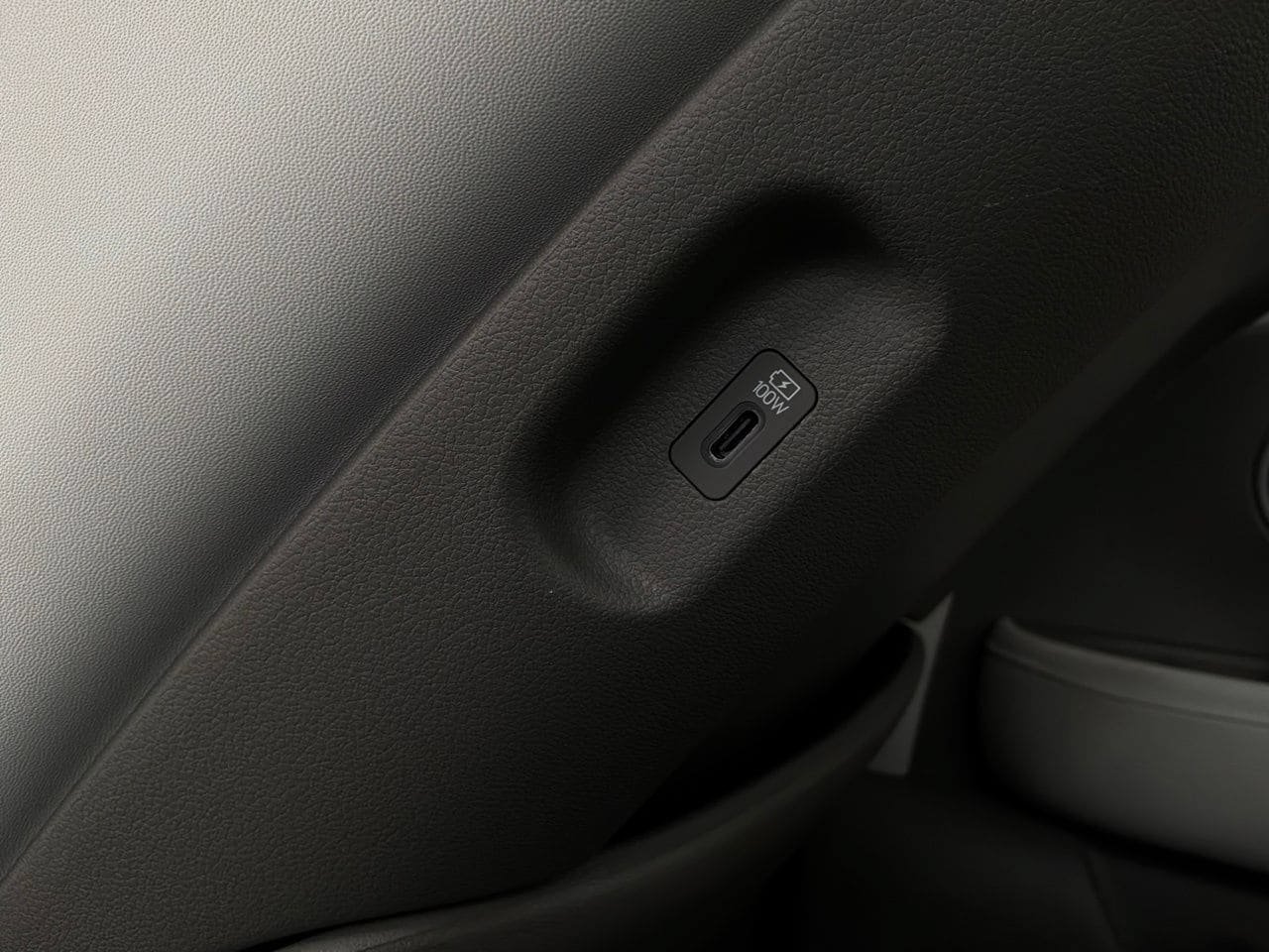Used 2026 Hyundai Palisade SEL FWD image 19