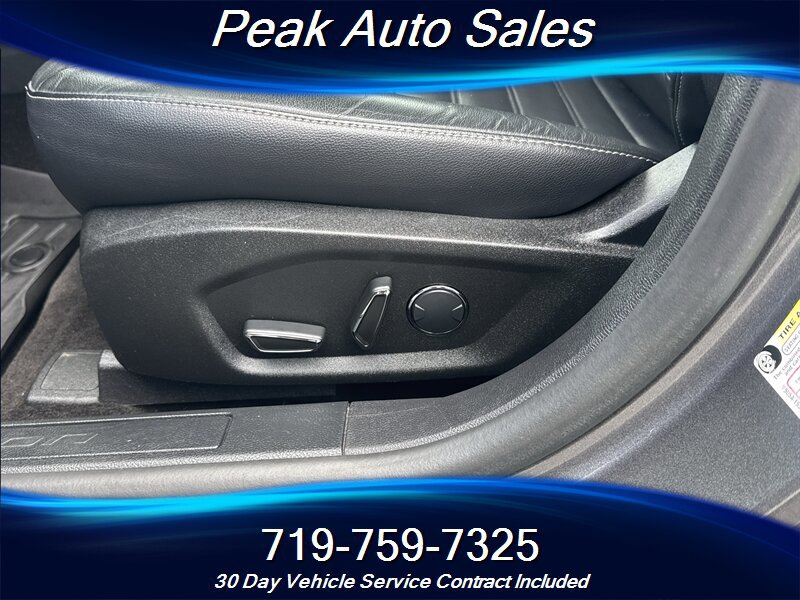 Used 2018 Ford Fusion SE w/ Equipment Group 602A FWD image 13