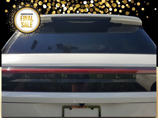 New 2025 Lincoln Navigator Reserve image 14