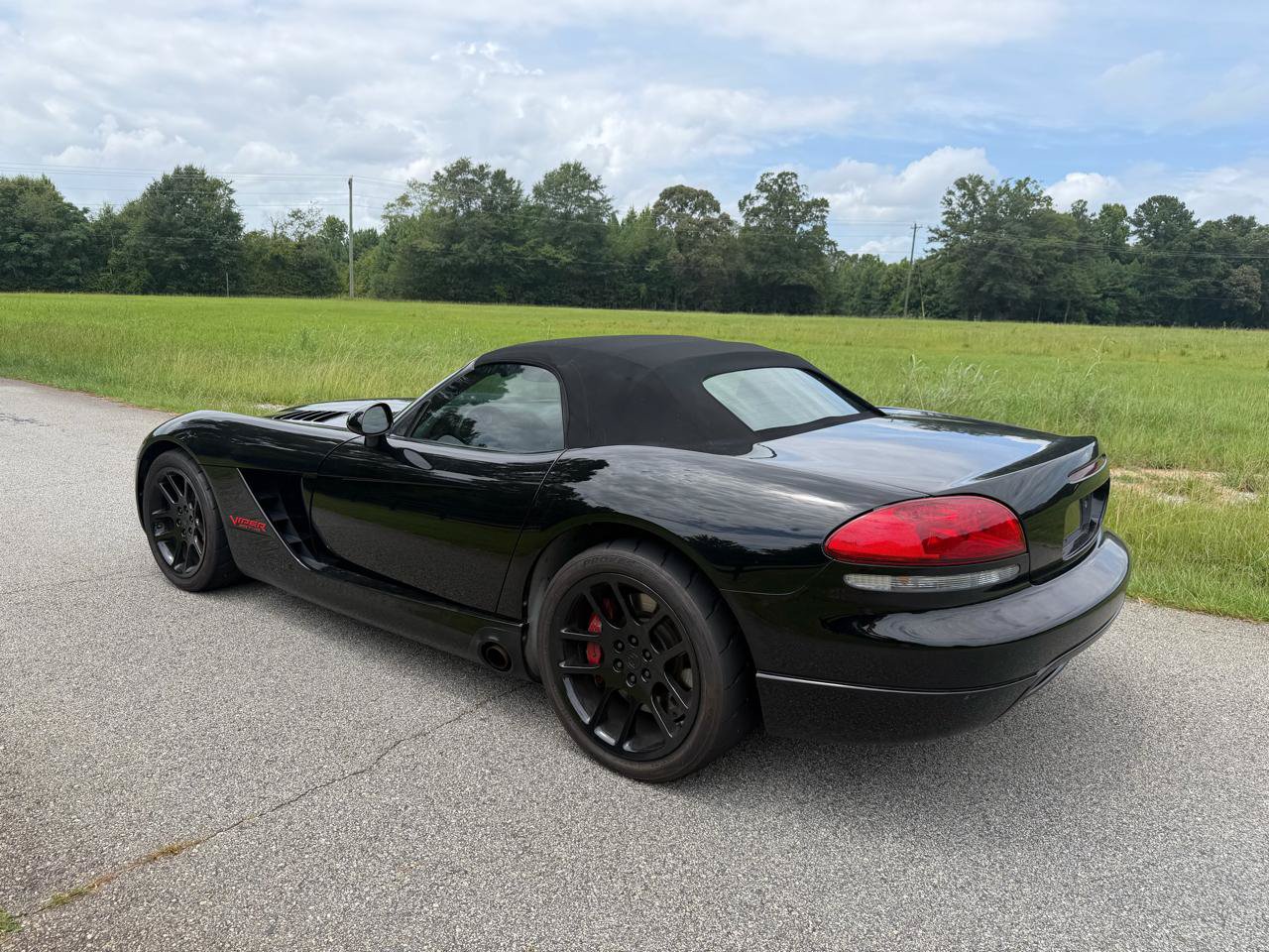 Used 2003 Dodge Viper SRT-10 RWD image 14