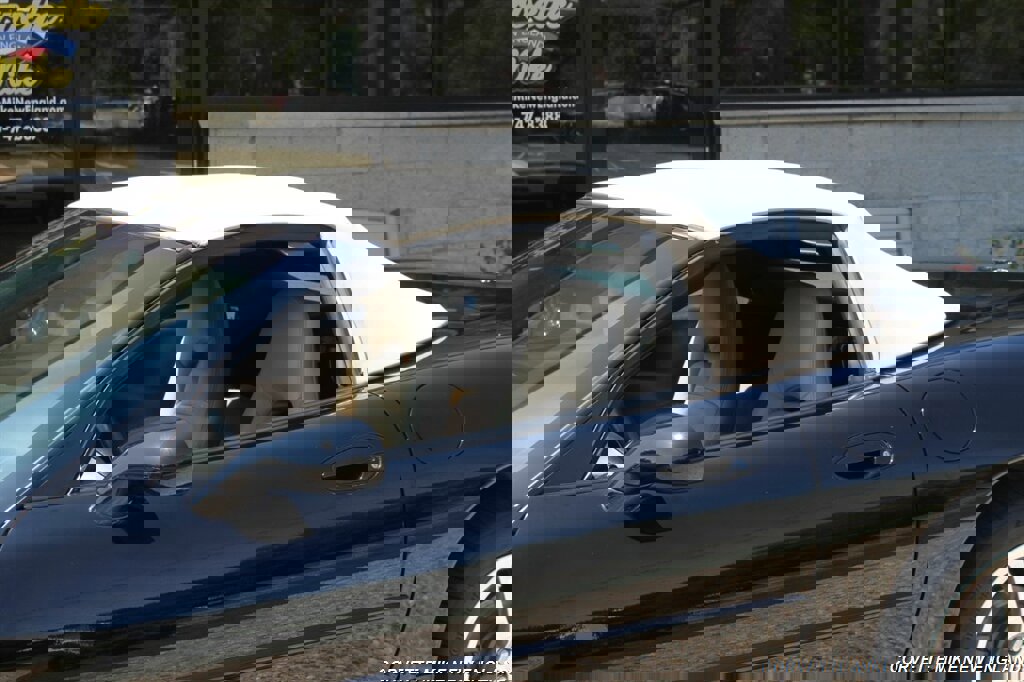 Used 2002 Chevrolet Corvette Convertible w/ Preferred Equipment Group2 image 11