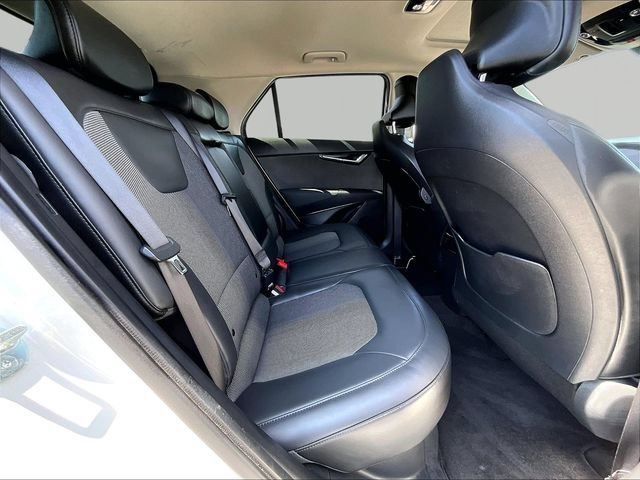 Used 2023 Kia Niro EX Touring FWD image 16