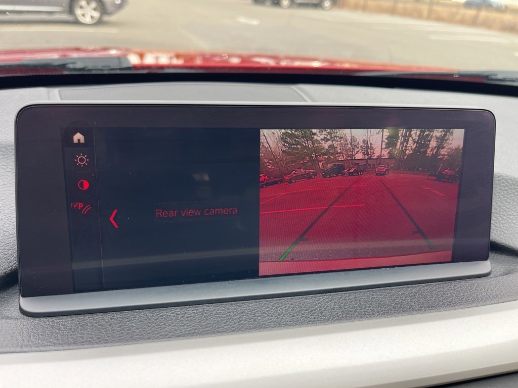 Used 2018 BMW 320i xDrive Sedan image 14