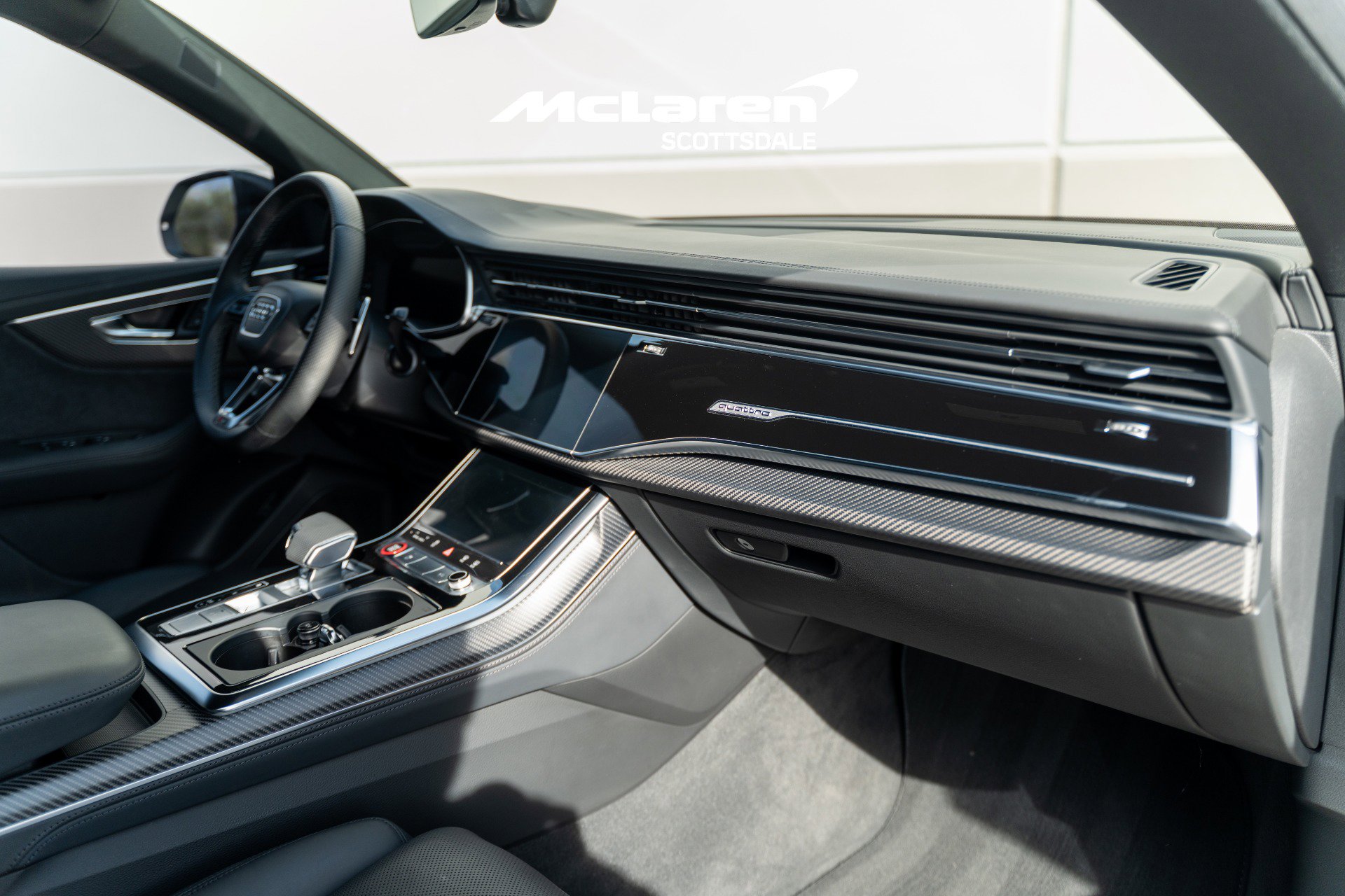 Used 2023 Audi RS Q8 4.0T quattro image 31