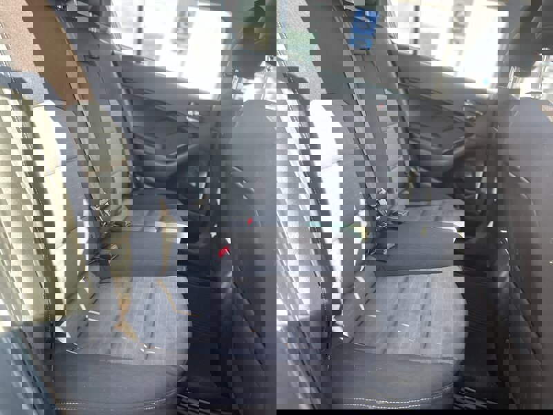 Used 2016 Kia Forte LX image 11