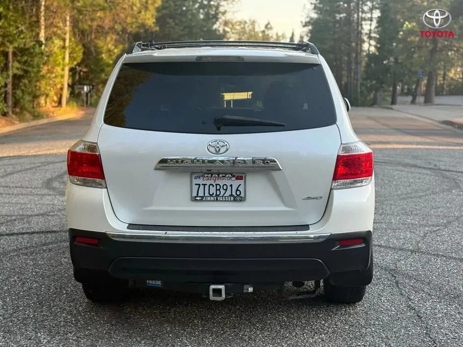 Used 2013 Toyota Highlander SE AWD/4WD image 7