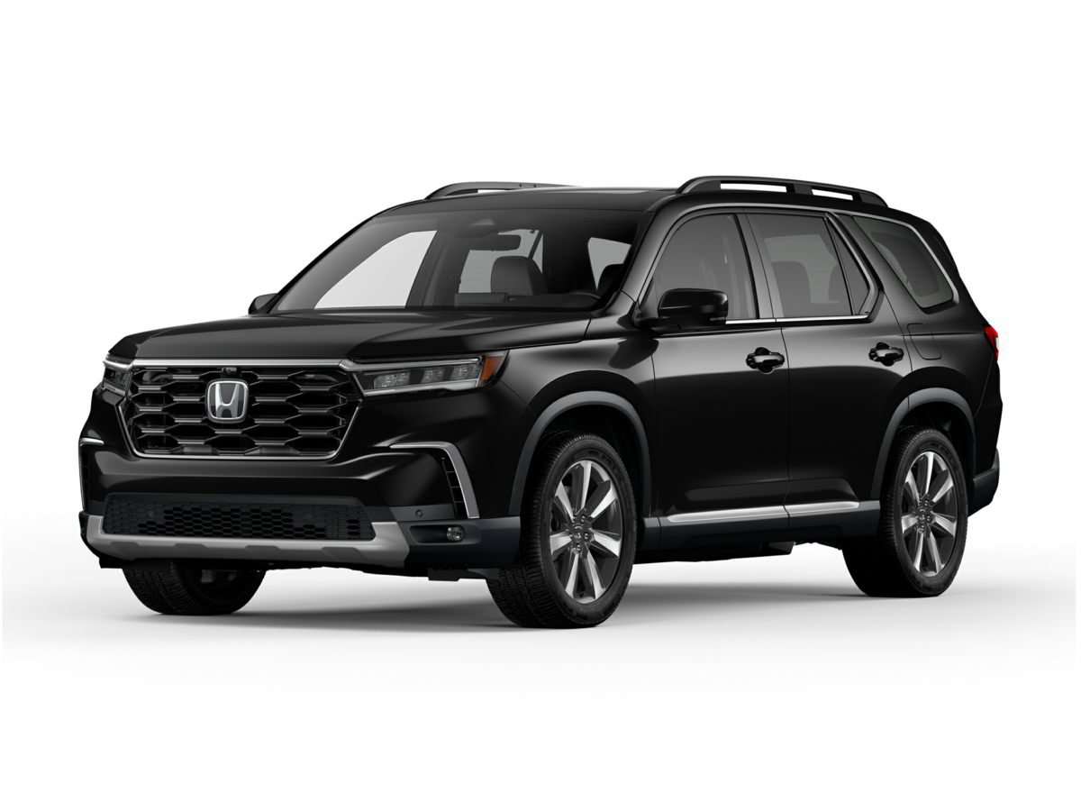 Used 2023 Honda Pilot Touring image 1