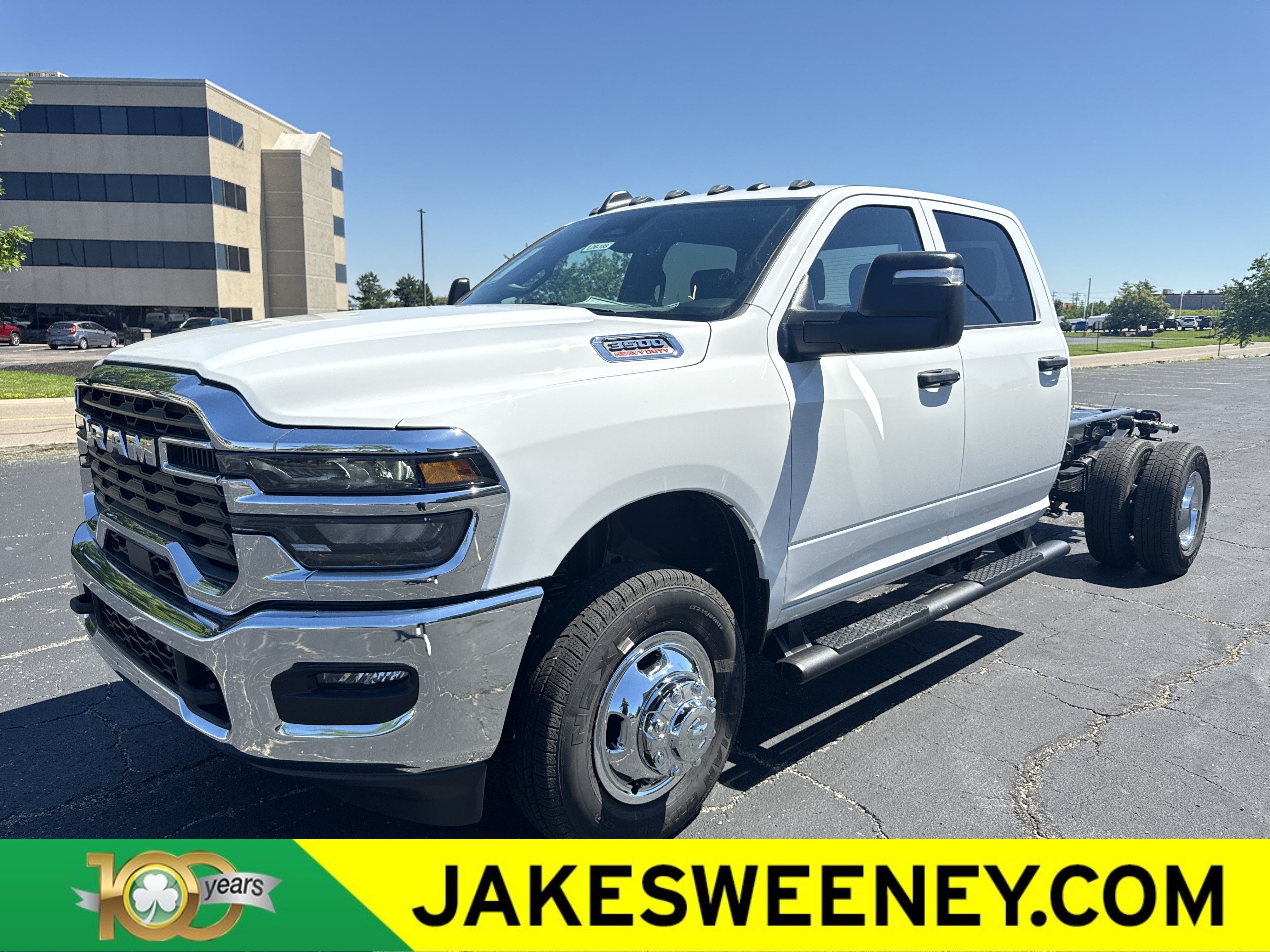 New 2026 RAM 3500 Tradesman w/ Chrome Appearance Group A AWD/4WD image 4
