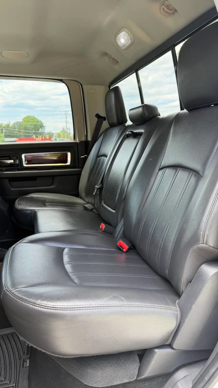 Used 2012 RAM 3500 Laramie w/ Cold Weather Group image 21