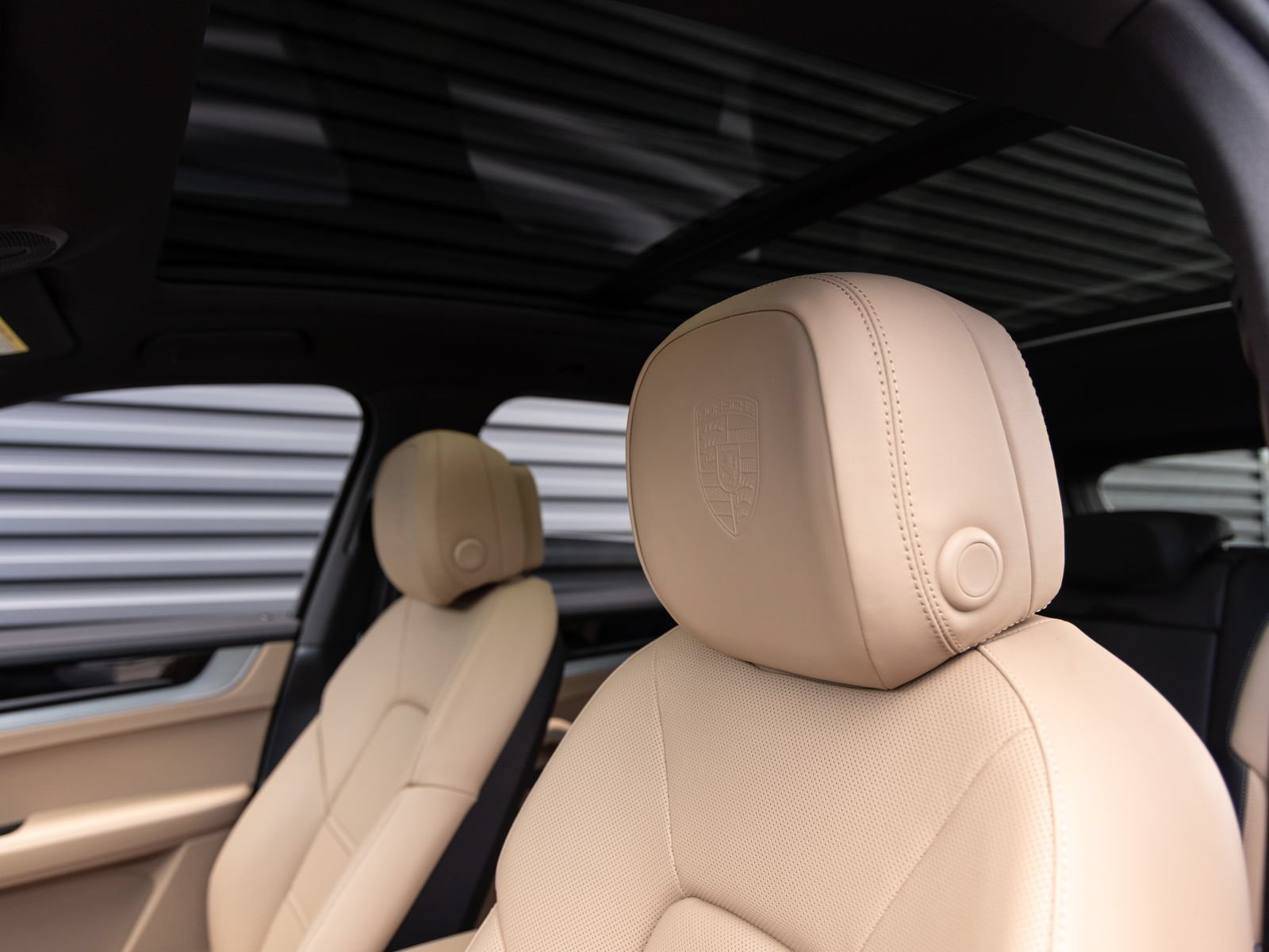 New 2026 Porsche Cayenne S AWD/4WD image 25