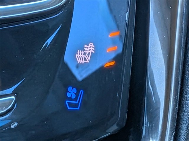 Used 2014 Cadillac CTS Luxury image 21