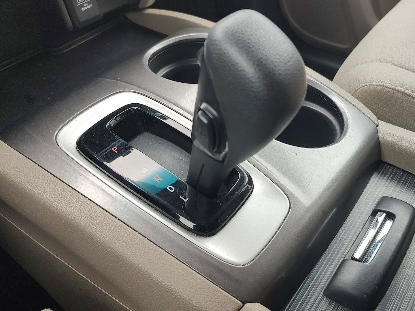 Used 2016 Honda Pilot LX image 12