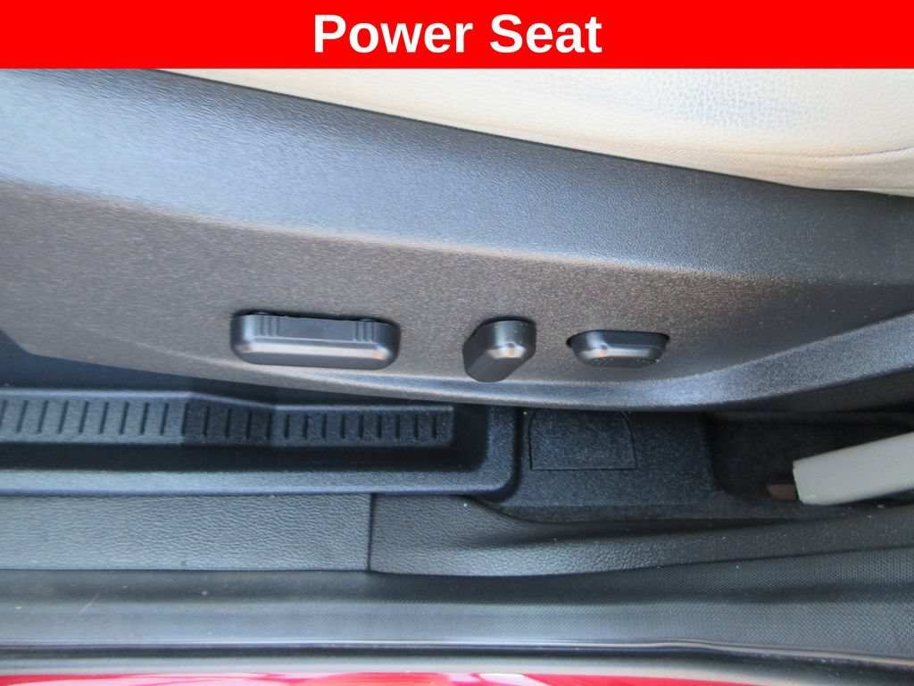 Used 2017 Ford Escape Titanium FWD image 25