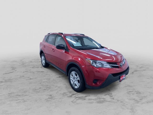 Used 2015 Toyota RAV4 LE image 3