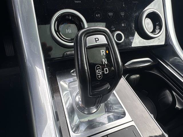 Used 2020 Land Rover Range Rover Sport HSE AWD/4WD image 35